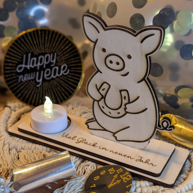 SVG Laserdatei Glücksschweine 3mm 4mm Aufsteller Tischdeko Silvester Glück Glücksbringer Mitbringsel Silvester Neujahr Datei Laser – Bild 16