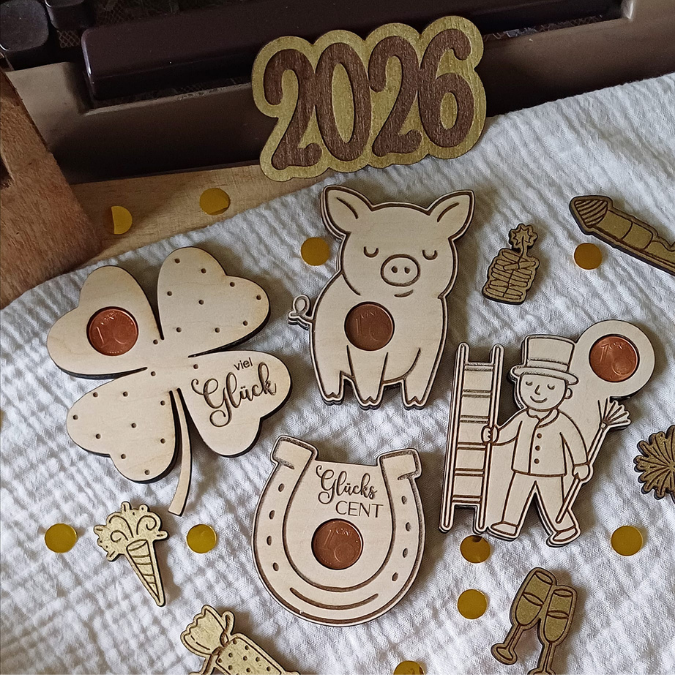 SVG Laserdatei Glückscent Halter für Centstücke 4 designs Glückspfennig Silvester Glück Glücksbringer Mitbringsel Silvester Neujahr Datei