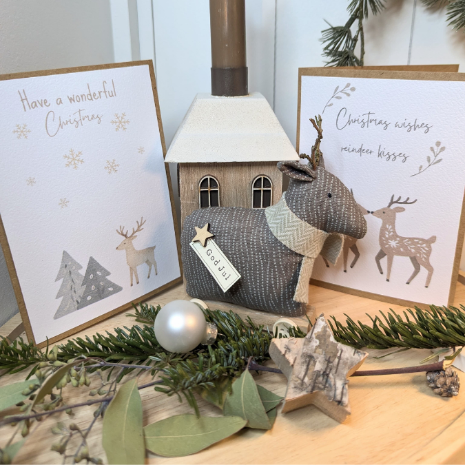 Postkarten Druckvorlage 2 Designs Christmas wishes Reindeer kisses PDF Karte Geschenkkarte Printable Postkarte Skandi Winter Weihnachtskarte – Bild 3