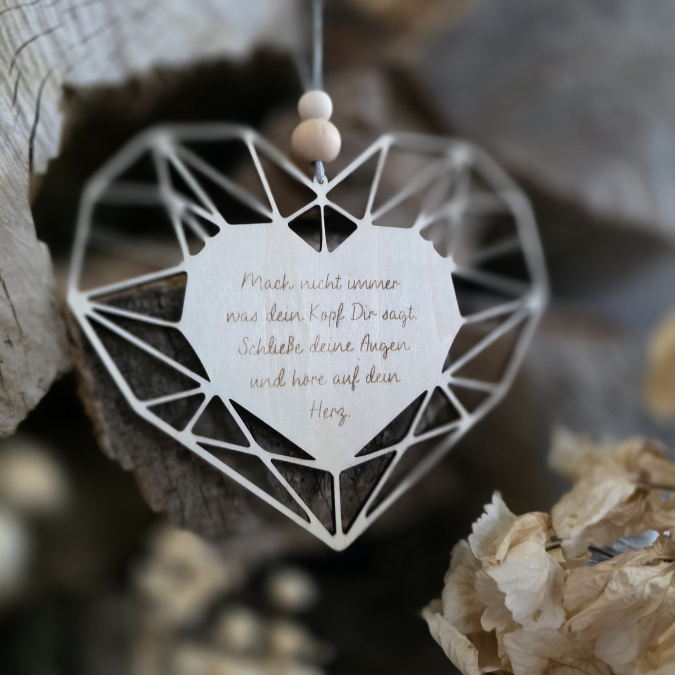 SVG Laserdatei Herz graphisch grafisch zum personalisieren mit Koordinaten oder Liebesbotschaft Liebe Valentinstag Freundin SVG Datei romant – Bild 3