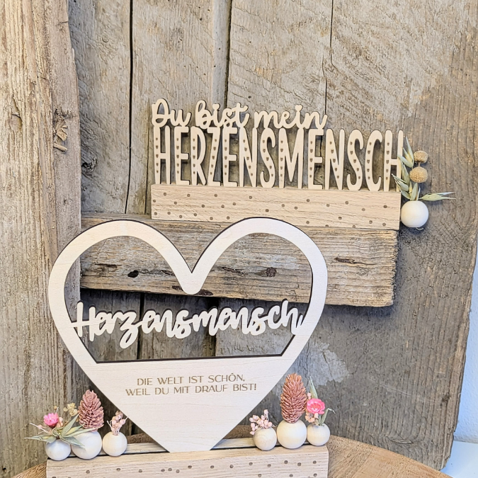 SVG Laserdatei Klötzchenschrift Herzensmensch Herz Aufsteller Liebe Valentinstag Freundin Mama Muttertag Klötzchendatei SVG Datei 3 Designs – Bild 21