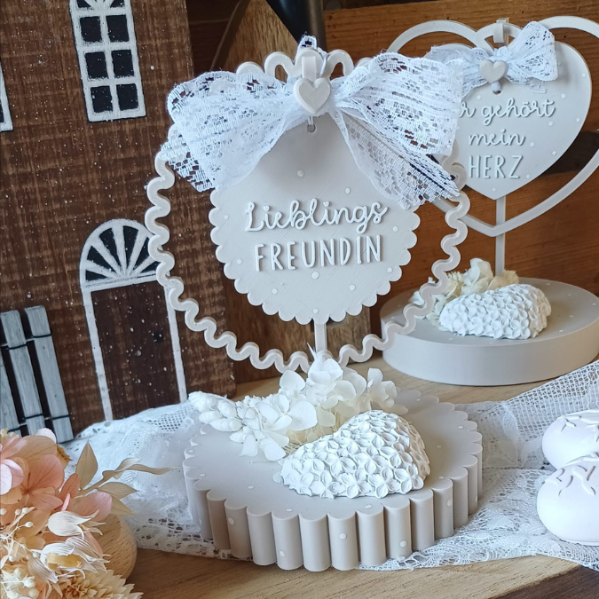 STL 3D Druck Datei Aufhänger 9er Set HERZENSMENSCHEN Dekoscheiben Geschenkanhänger passend zum Ständer im Shop 3D-Druck Datei Mama Freundin – Bild 12