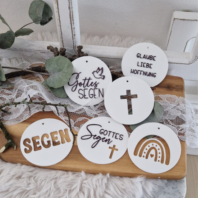 STL 3D Druck Datei Aufhänger 6er Set Kirche neutral Dekoscheiben Geschenkanhänger passend zum Ständer im Shop Designscheiben Taufe Hochzeit – Bild 3