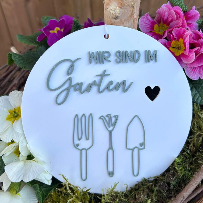 STL 3D Druck Datei Sind im Garten Schilder zum aufhängen Gartenliebe Gartenglück in 4 Designs mit Löchern für Sonnenfänger oder Anhänger – Bild 10