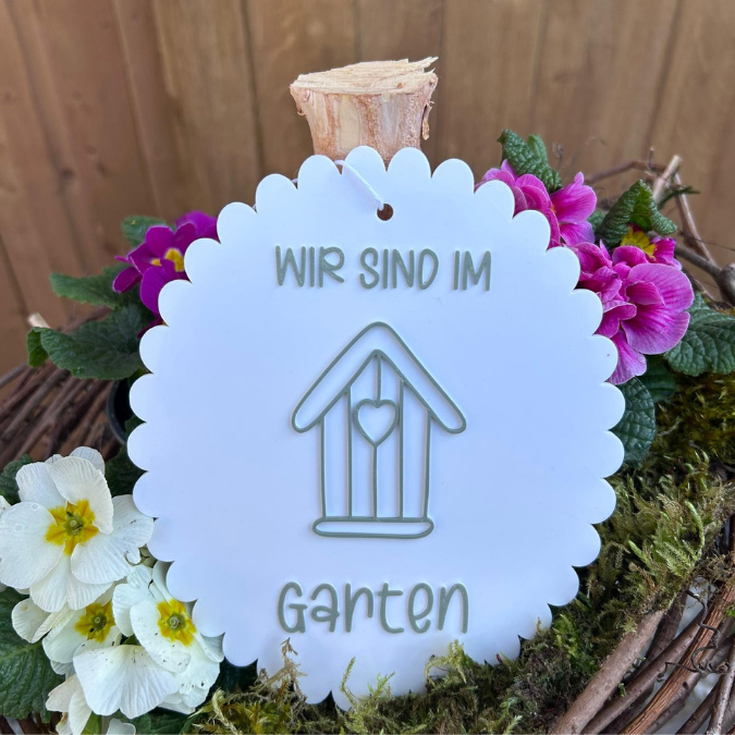STL 3D Druck Datei Sind im Garten Schilder zum aufhängen Gartenliebe Gartenglück in 4 Designs mit Löchern für Sonnenfänger oder Anhänger – Bild 11