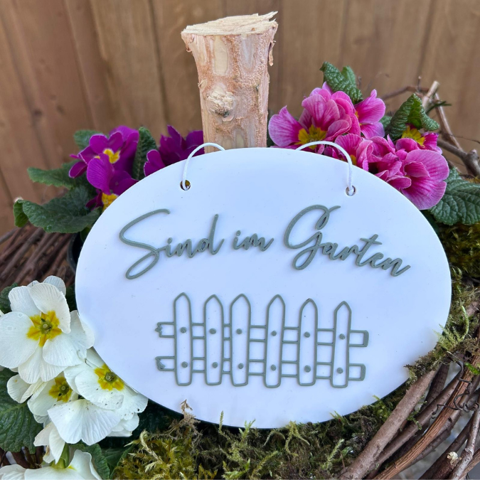 STL 3D Druck Datei Sind im Garten Schilder zum aufhängen Gartenliebe Gartenglück in 4 Designs mit Löchern für Sonnenfänger oder Anhänger – Bild 12