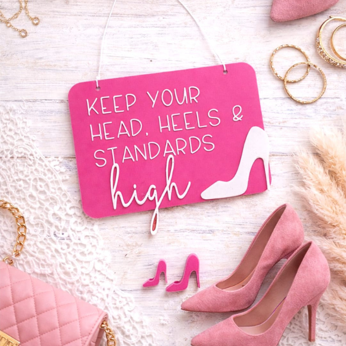 STL 3D Druck Datei 7 Designs High heel Schriftzug Statement Schild "Keep your head, heels and standards high" Coco Chanel 3D-Druck Datei – Bild 2