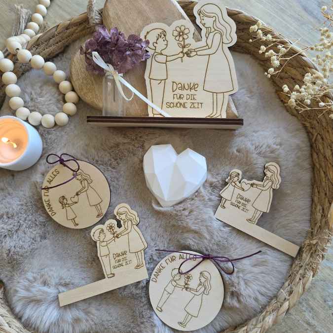 SVG Laser Datei 6 designs Kindergartenabschied Aufsteller Klötzchendatei und Holzscheiben Geschenk Erzieherin Kita KiGa SVG Datei Schulkind – Bild 4
