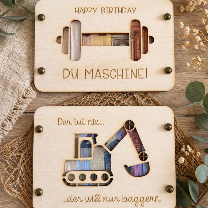 SVG Laserdatei Männer Geldgeschenk Verpackung für Geld 10 Designs Gutscheinkarten Vatertag LKW Bagger Playstation Werkzeug Hantel SVG-Datei – Bild 10
