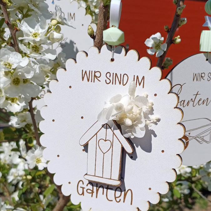 SVG Laserdatei 6er Set Holzscheiben Wir sind im Garten Schilder Schild Outdoor Gartenglück Blumen Gravur SVG Datei – Bild 26