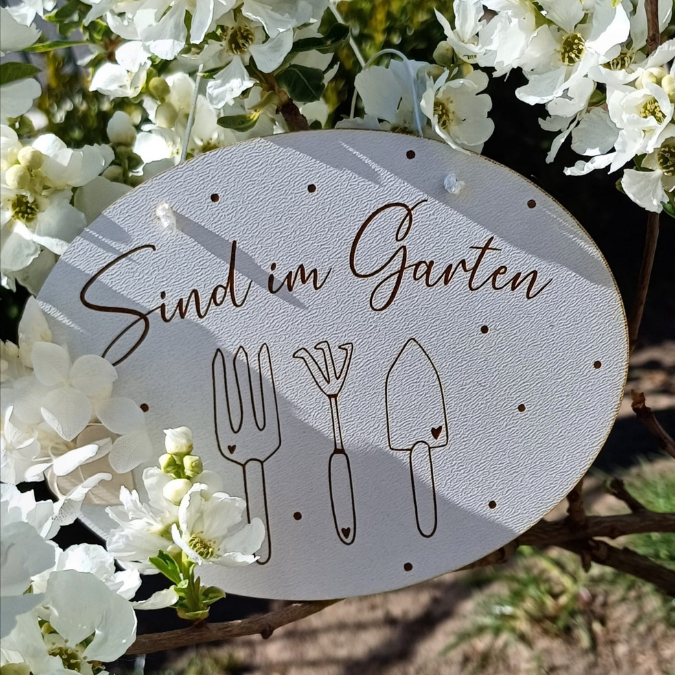 SVG Laserdatei 6er Set Holzscheiben Wir sind im Garten Schilder Schild Outdoor Gartenglück Blumen Gravur SVG Datei – Bild 28