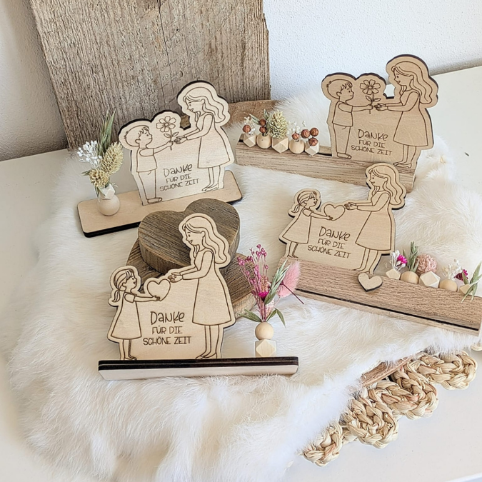 SVG Laser Datei 6 designs Kindergartenabschied Aufsteller Klötzchendatei und Holzscheiben Geschenk Erzieherin Kita KiGa SVG Datei Schulkind – Bild 25