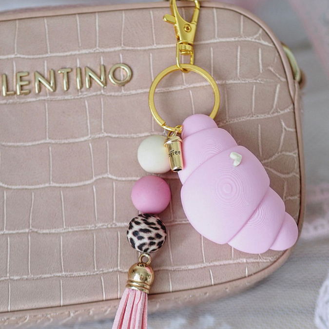 STL 3D Druck Datei 3 Designs Croissants Kerzenständer od Vase Schlüsselanhänger Anhänger Croissant Frankreich Deko Frühstück 3D-Druck STL – Bild 6