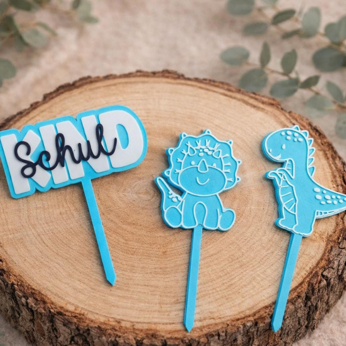 STL 3D Druck Datei 7er Set Dino Schulkind Schriftzug zum füllen Geldgeschenk inkl Caketopper Dinosaurier 3D-Druck Datei Geschenk Einschulung – Bild 6