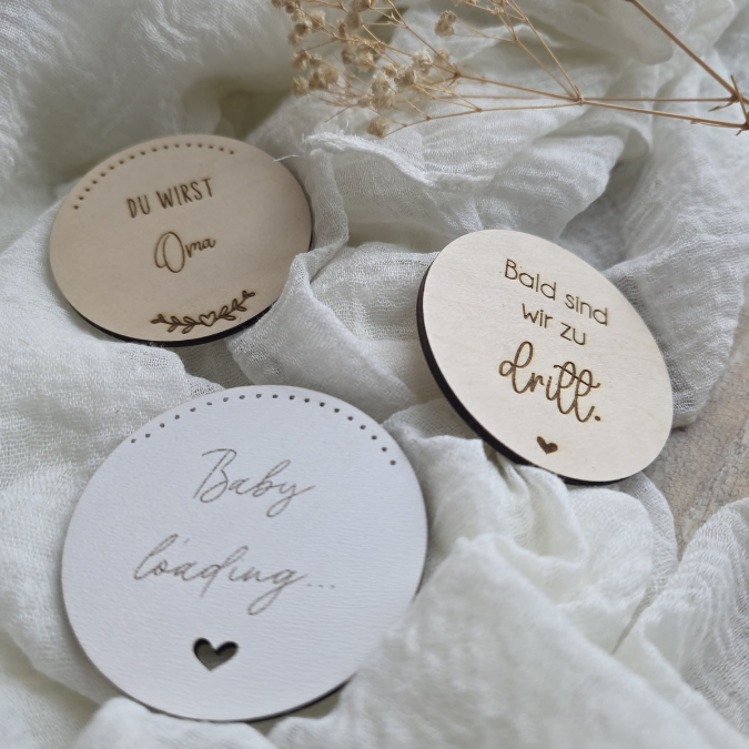 SVG Datei Laserdatei Holzscheiben Schwanger Baby loading Liebe im Bauch Schwangerschaftsverkündung Oma Opa Tante Schwangerschaft Geburt Baby – Bild 4