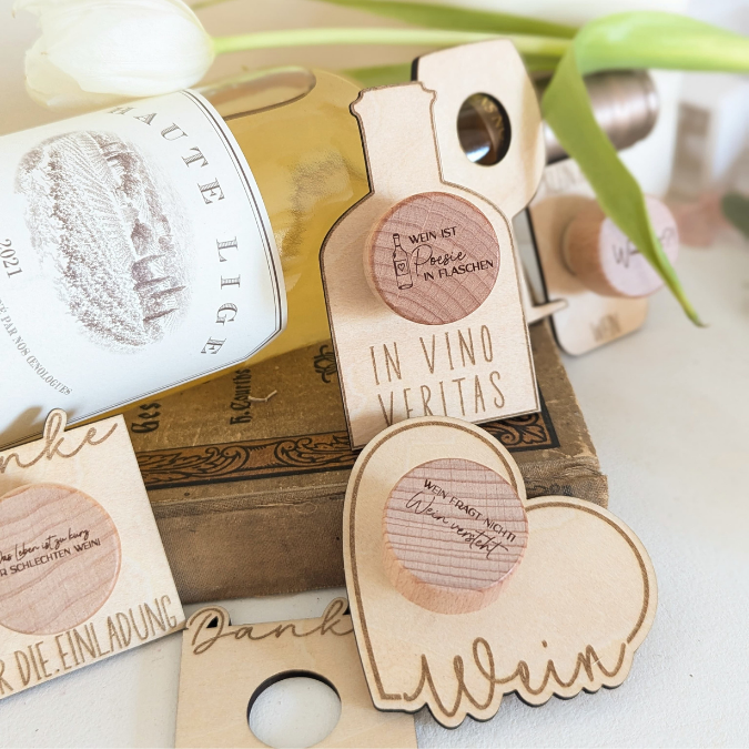 SVG Laserdatei 16 Designs Weinkorken Halter für Korken Wein SB Lädchen Schrankladen Korkenhalter Verpackung für Korken SVG Datei – Bild 13