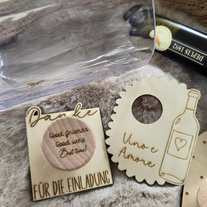 SVG Laserdatei 16 Designs Weinkorken Halter für Korken Wein SB Lädchen Schrankladen Korkenhalter Verpackung für Korken SVG Datei – Bild 20