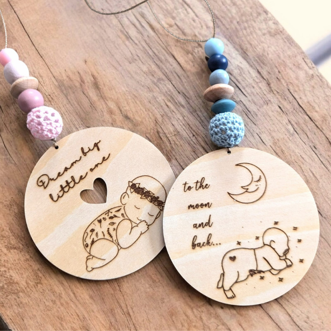 SVG Datei Laserdatei Baby Holzscheiben 3 Designs Babybett Kinderzimmerdeko to the moon and bacl sweet dreams Geburt – Bild 9