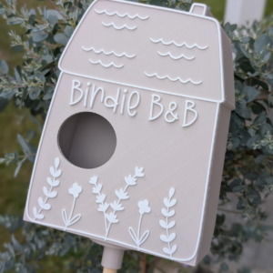STL 3D Druck Datei Vogelhaus in 2 Designs zum hängen oder stecken inkl Adapter zum kleben für 6/8/10mm Stäbe Garten Zwitscherkasten B&B