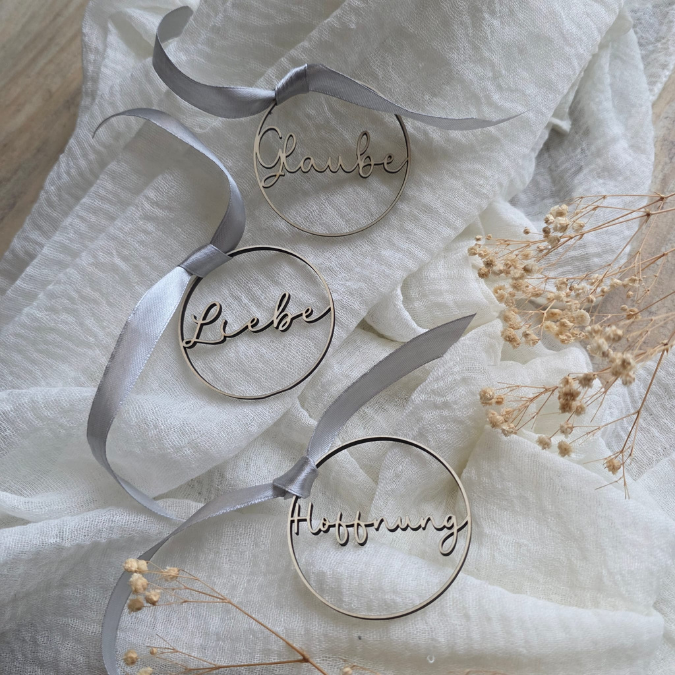 SVG Laser Datei Kranz Kränze 3er Set Glaube Liebe Hoffnung Laserdatei Deko geschenkidee Kirche Religion Türdeko – Bild 3
