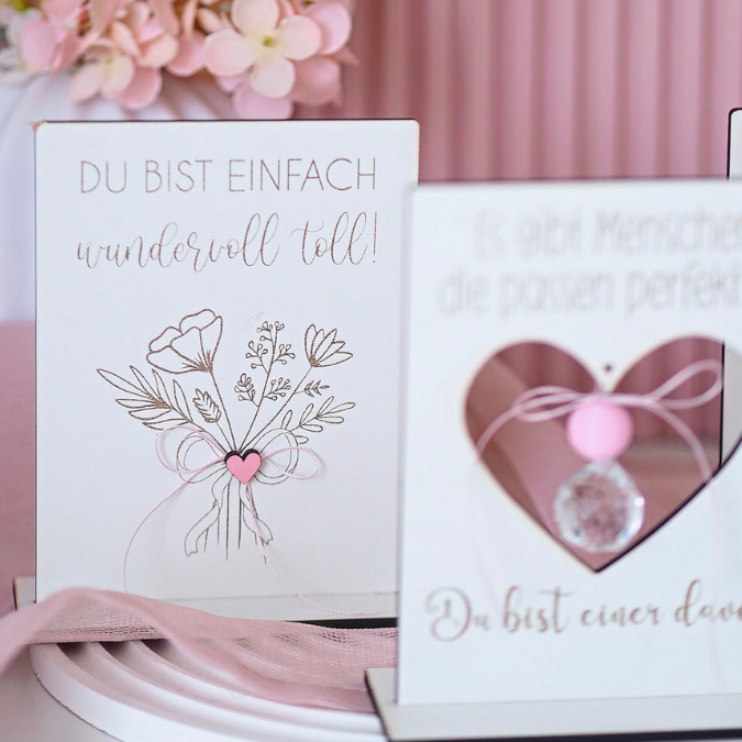 SVG Laserdatei 4 Designs Aufsteller Beste Freundin 3mm 4mm Geschenkidee Mitbringsel Freundschaft SVG-Datei You are boobieful – Bild 9
