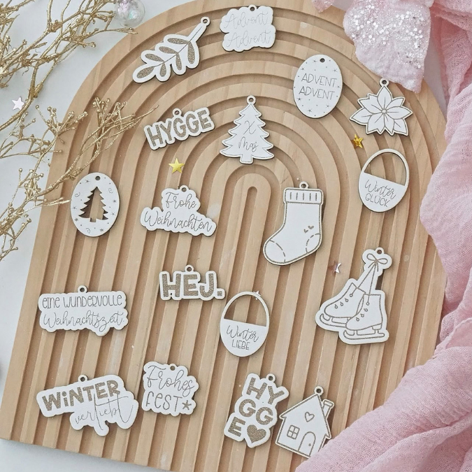 SVG Laserdatei 18 Designs Geschenkanhänger Winter Weihnachten Skandi Geschenkidee SVG Datei Geschenkverpackung Kawaii Boho cute – Bild 7