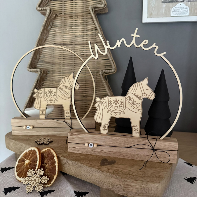 SVG Laser Datei Winter 6 Designs Dalapferd Klötzchen Datei Winterdeko Hygge Home Skandi Klötzchenbogen Laserdatei SVG Datei Dala – Bild 11